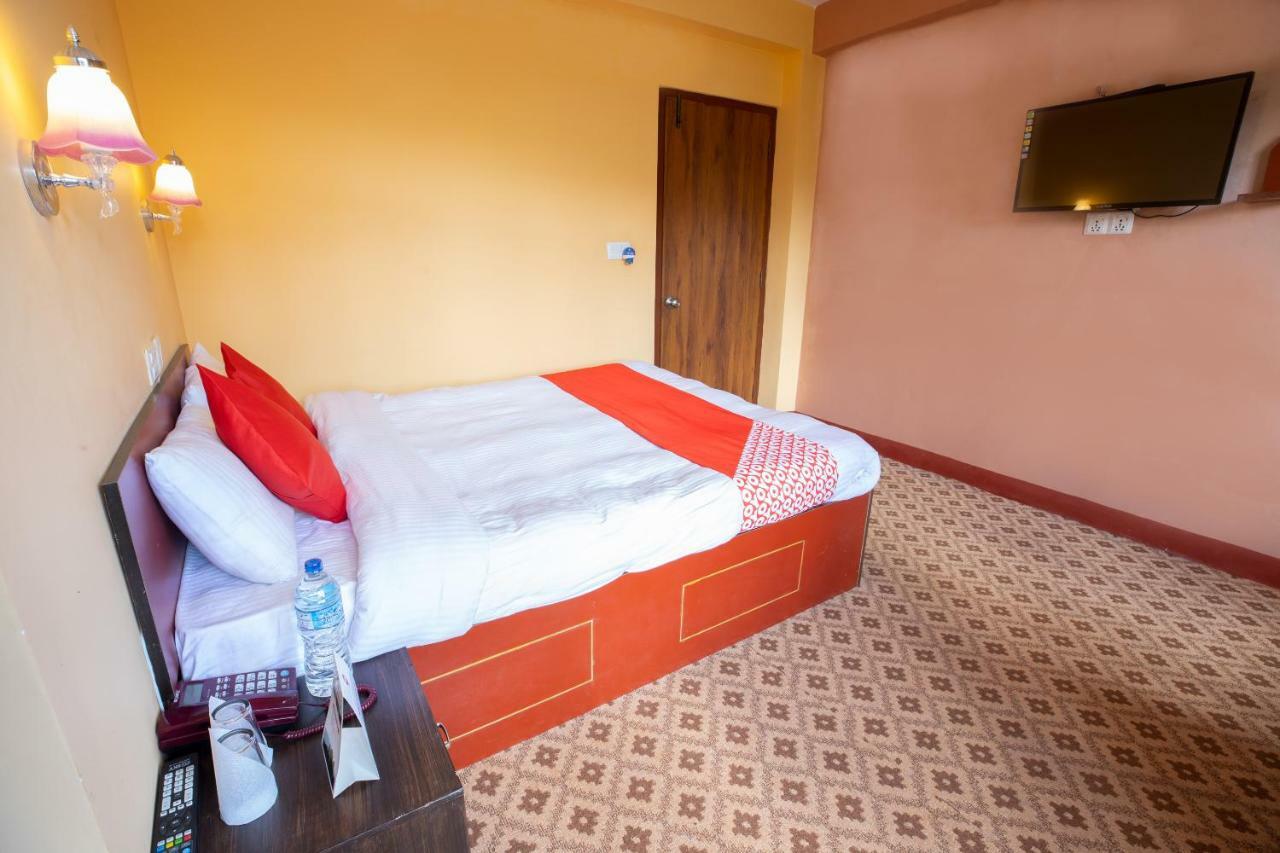 Oyo 281 Twins Kitchen Hotel Dhulikhel Exterior foto